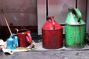 Oil colorful water Cans
