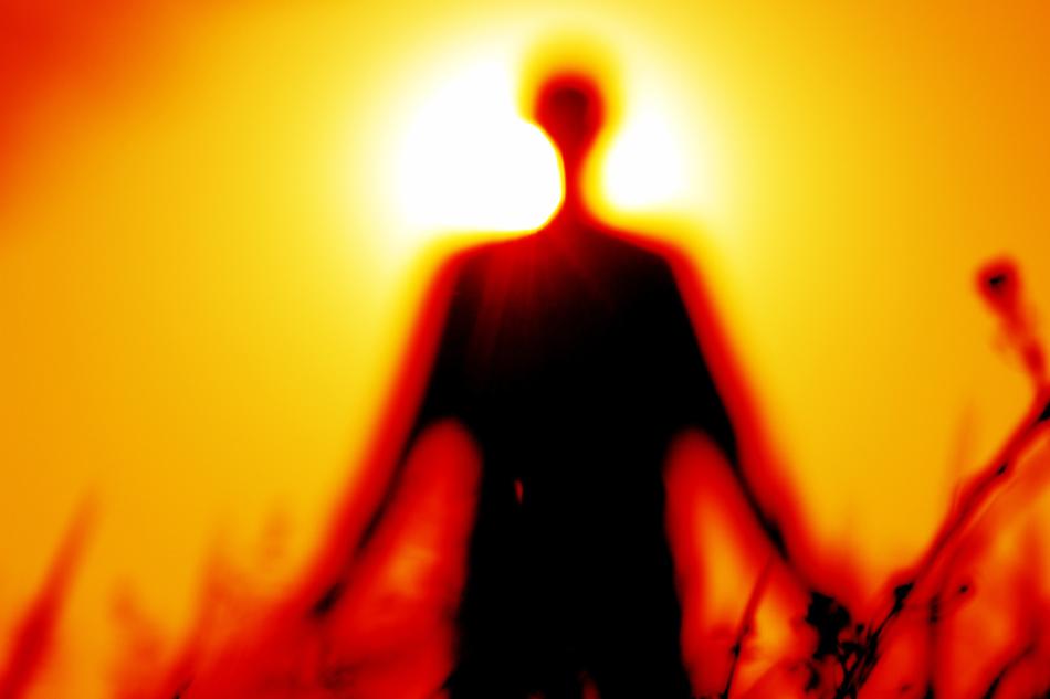Silhouette Blur Red sun