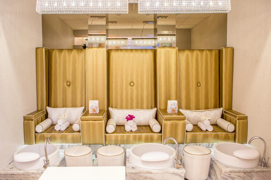 Pedicure and Massage cabins