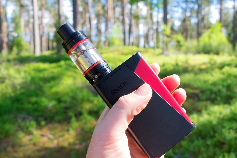 Vape Smok hand