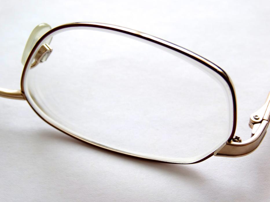 one Glasses Reading