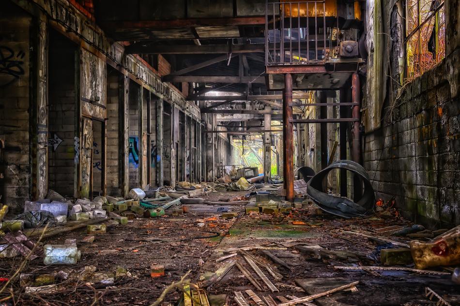 picture of the dirty lapsed Factory