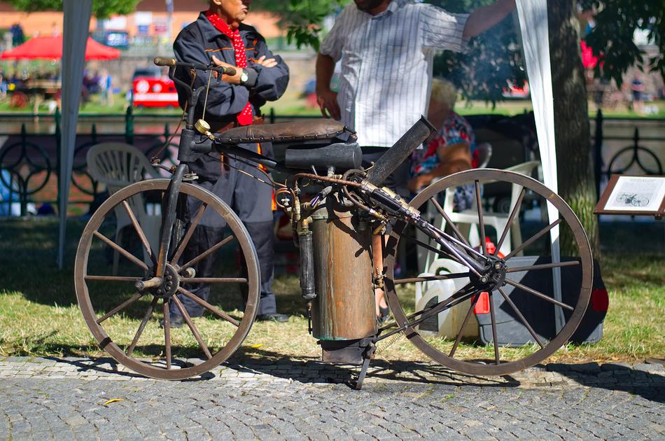 Steam bike