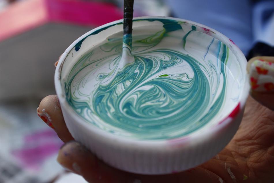 Tempera Paint, green white