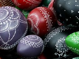 Model Craft Easter balls