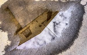 Mirroring Puddle industrial building