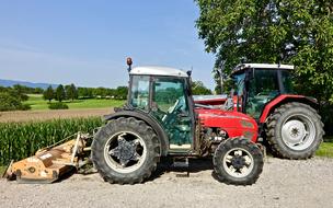 Machines Tractors