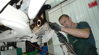 Mechanic Service man