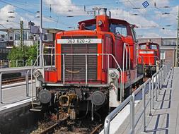 Shunting Locomotives Diesel red