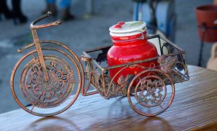 decoration in the form of a tricycle on the table