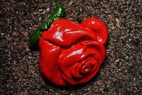 Painted red Rose Gypsum