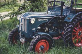 Tractor Farming Vehicle grass