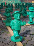Little Green Men figures