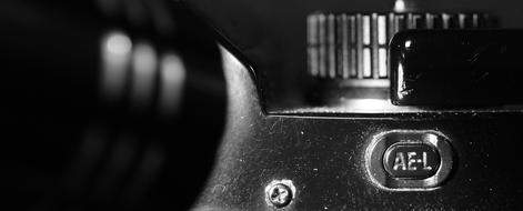 Black and white photo of the mechanical machine
