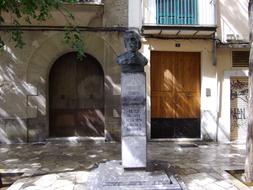 bust near a building in Mallorca