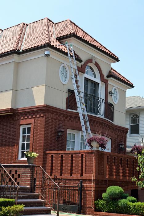 Home Ladder and Roofing