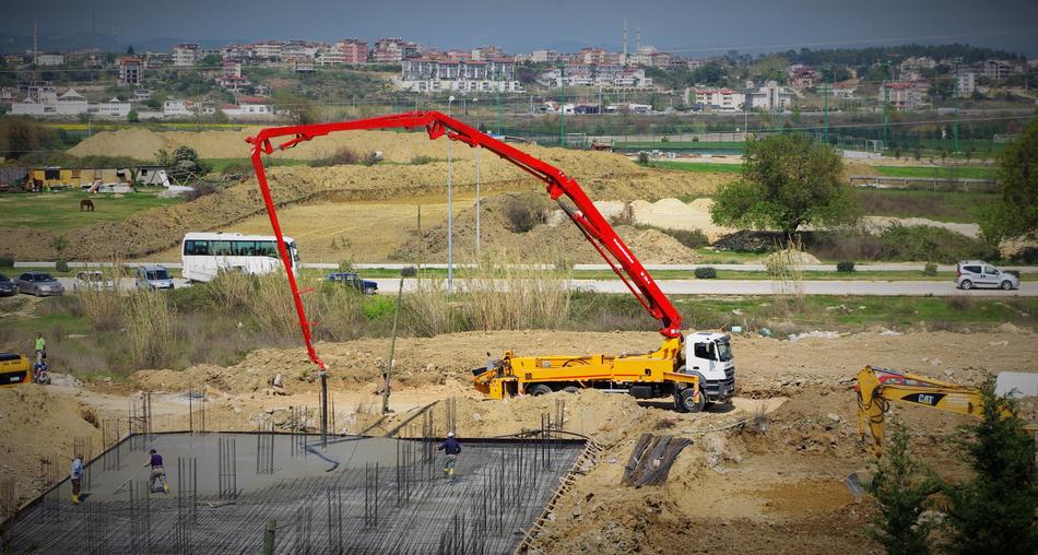 Crane Concrete Bottom Plate