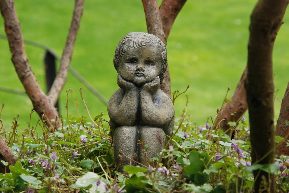 Statue Brass grass