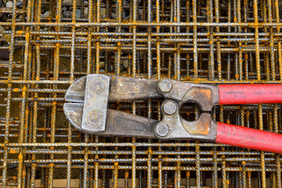 perfect Iron Tongs