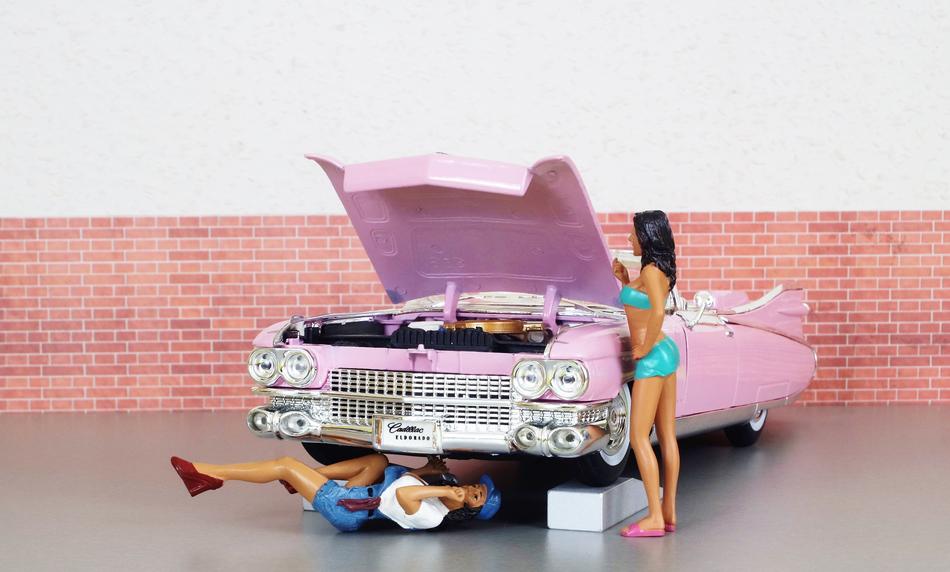 Model Car Cadillac and dolls