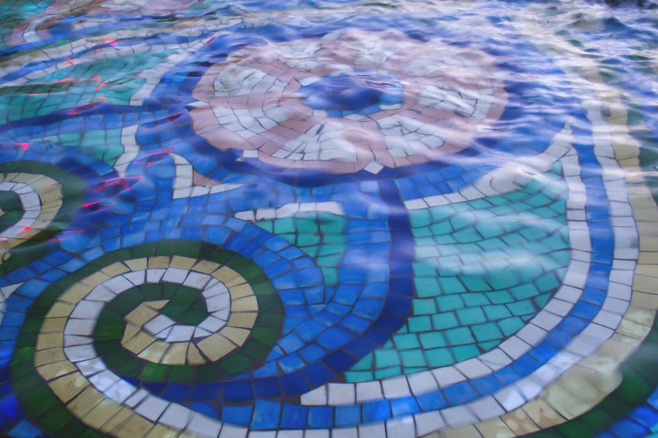 Aqua fountain in City Architecture
