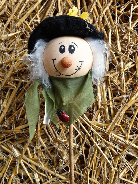 Straw Effigy Head