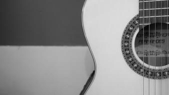 Guitar Pin
