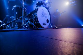 drums before concert