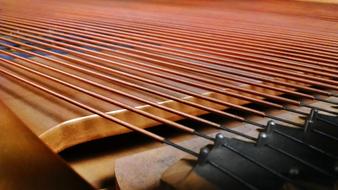 Piano Strings red