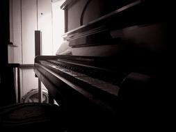 Piano Loneliness