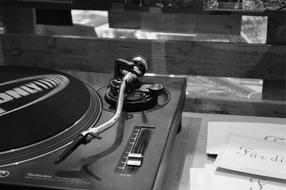 Dj Technics Turntable, monochrome
