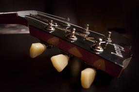 Electric Guitar Strings headstock