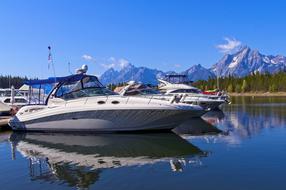 Jackson Lake Marina
