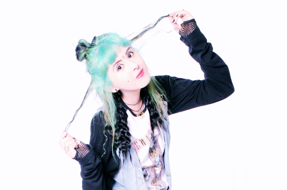 girl with green hair