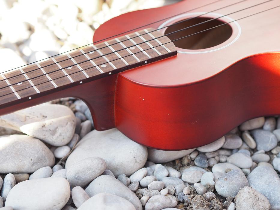Guitar Stones red