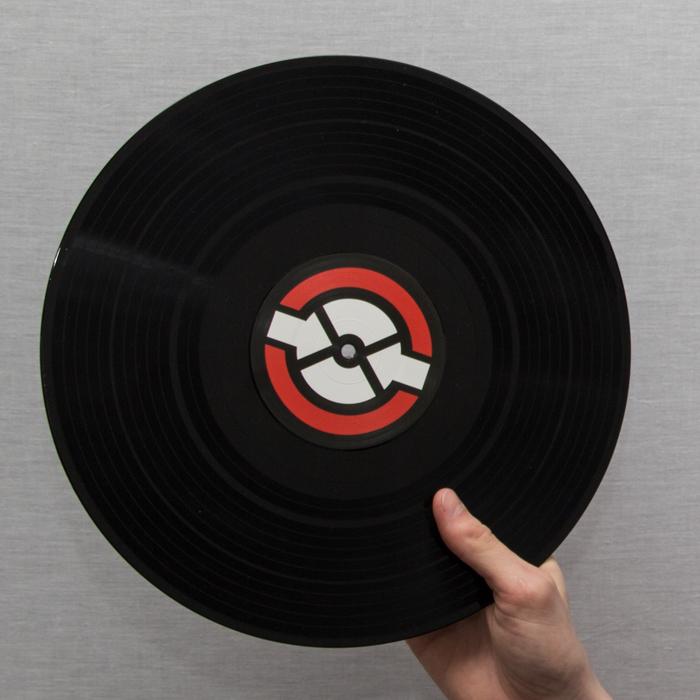 Lp Dj hand