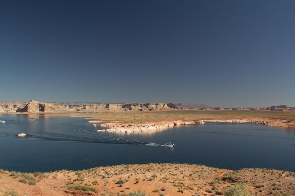Beautiful landscape with the Powel Lake, among the rocks in USA
