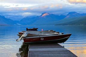 Rental Boats Lake