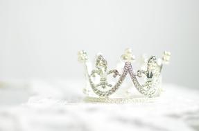 Bright Crystals Crown