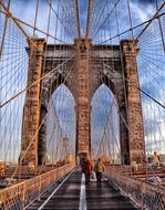 Suspension structure of the Brooklyn bridge