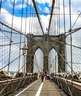 bridge in manhattan on a sunny day