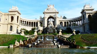 amazing fountain in parc longchamp, France, Marseille