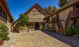 old architecture in Kalopanayiotis village