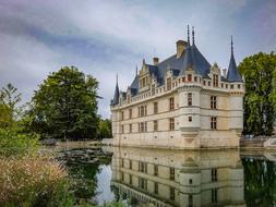 Azay-Le-Rideau Castle