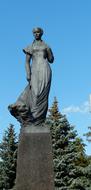 statue of writer Lesya Ukrayinka