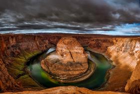 Powell - a reservoir on the Colorado River, located in the US states of Utah and Arizona