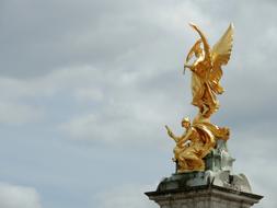 Victoria Memorial - a sculpture located in the center of the Royal Garden in front of Buckingham Palace