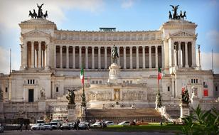 Roma Travel