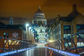 bridge to St Pauls cathedral