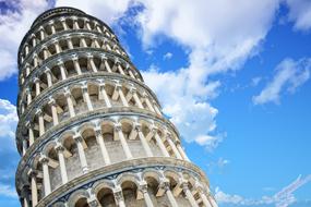 leaning tower of pisa, bottom view